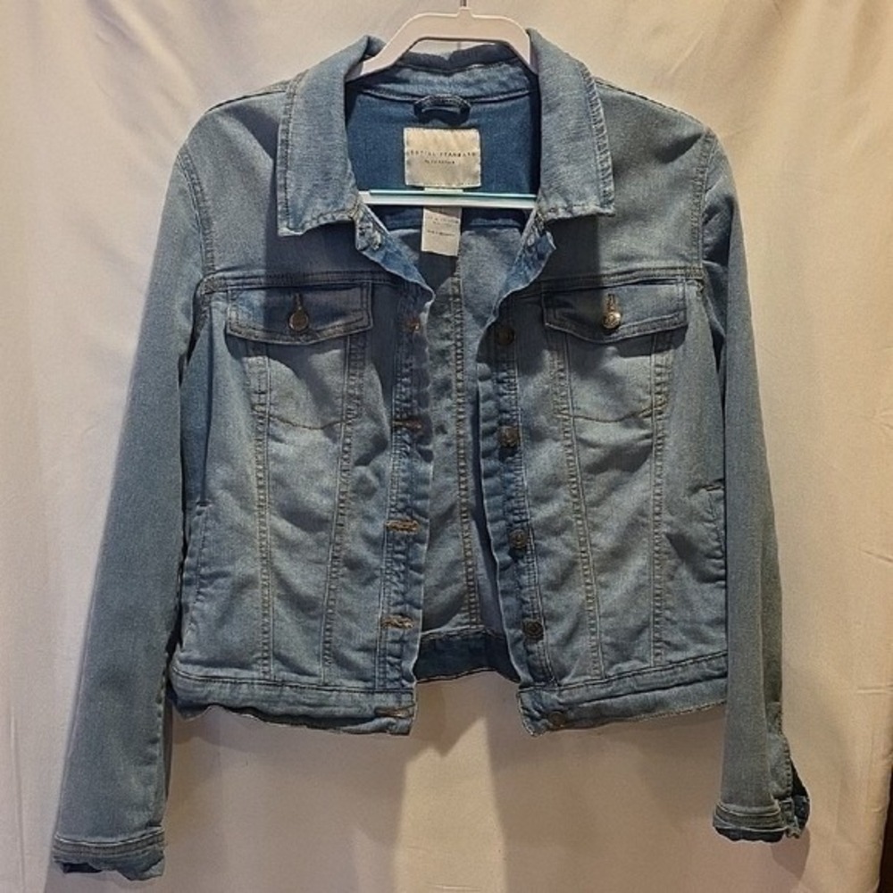 Social Standard by Sanctuary Womens Light Wash Denim Trucker Jacket Blue Large